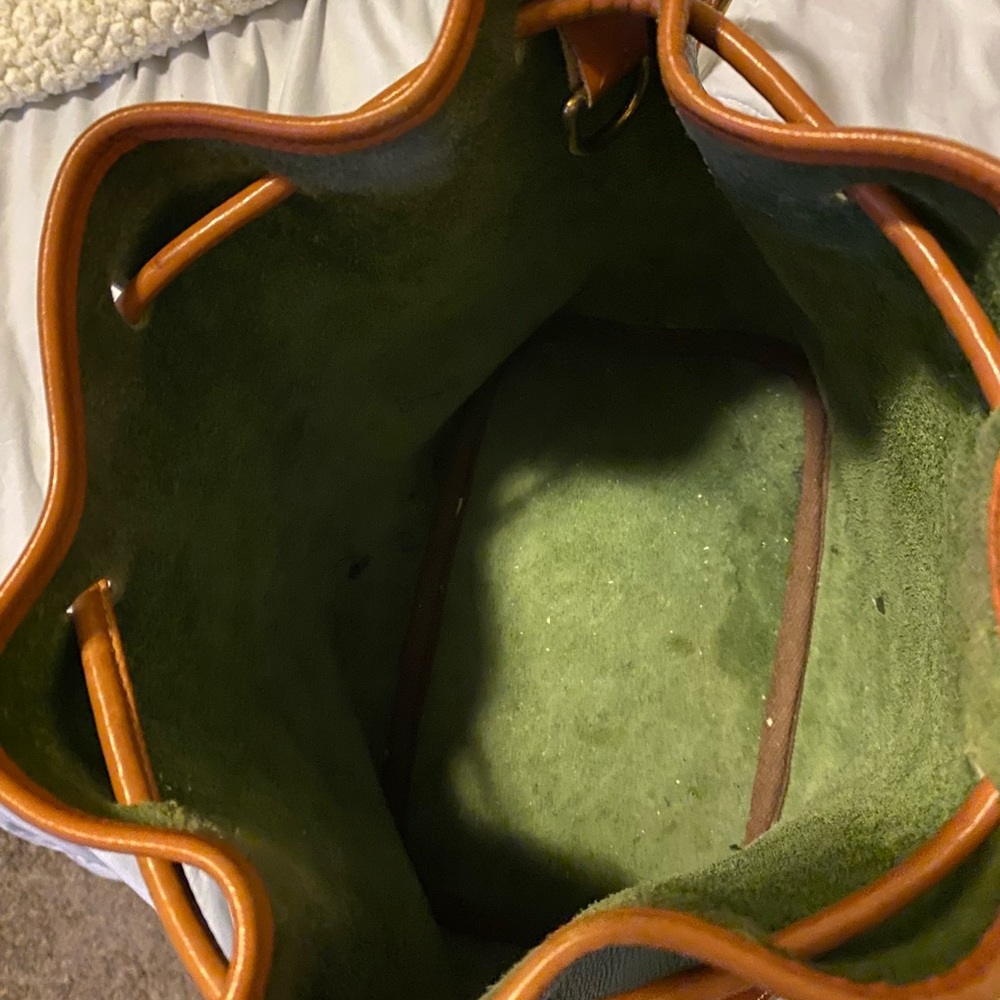 Dooney & Bourke Green and Tan Shoulder Bag - Picture 5 of 7